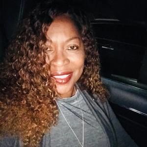 Meet your Posher, Rene